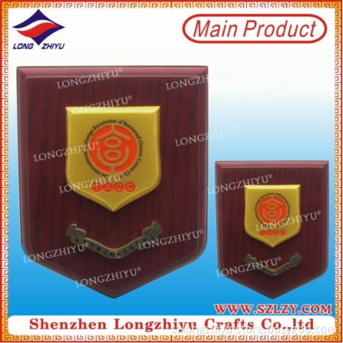 Commemorative Aluminum Plate Wood Shield Plaque for Sale